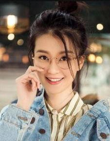 乔欣爆料杨紫肖战视频,揭秘娱乐圈幕后真相  第2张