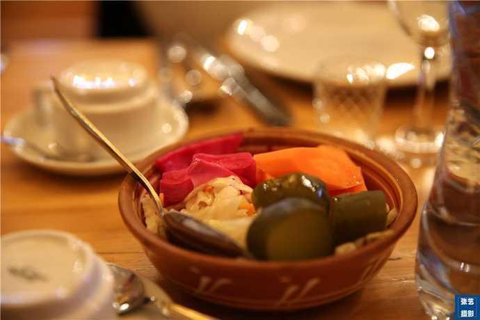 娱乐吃瓜酱特产俄罗斯,探寻娱乐吃瓜酱的独特魅力 第3张 娱乐吃瓜酱特产俄罗斯,探寻娱乐吃瓜酱的独特魅力 第3张