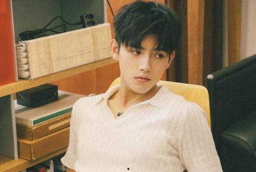 谁爆料陈飞宇最新消息了,揭秘爆料背后的真相 第2张 谁爆料陈飞宇最新消息了,揭秘爆料背后的真相 第2张