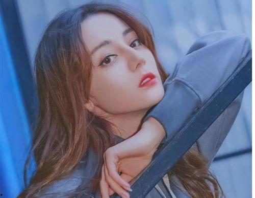 爆料迪丽热巴最新消息视频,揭秘视频爆料背后的精彩瞬间