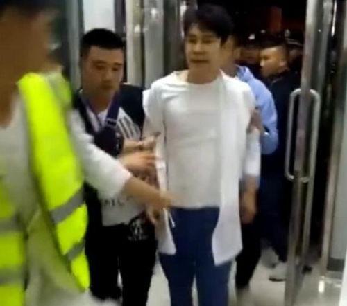 爆料网友被抓视频大全集,视频大全集深度剖析 第2张 爆料网友被抓视频大全集,视频大全集深度剖析 第2张