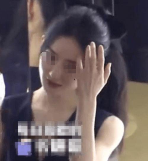 娱乐圈吃瓜爆料冯绍峰,揭秘明星背后的真相 第1张 娱乐圈吃瓜爆料冯绍峰,揭秘明星背后的真相 第1张